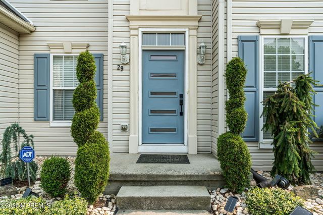 29 Tupelo Road, Bayville, NJ 08721