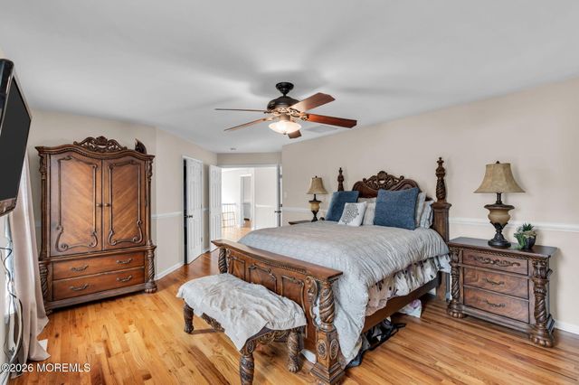 29 Tupelo Road, Bayville, NJ 08721