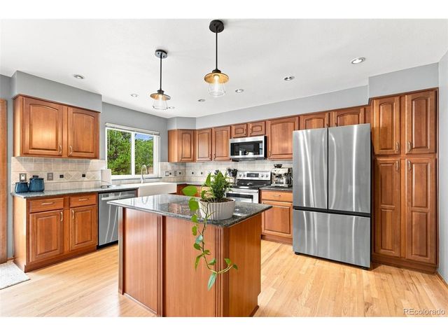 2085 Chelsea Ct, Highlands Ranch, CO 80126