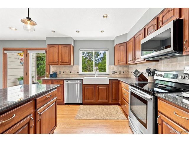 2085 Chelsea Ct, Highlands Ranch, CO 80126