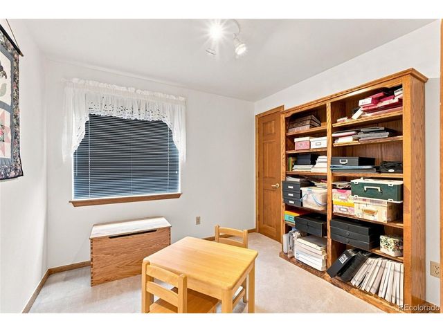 2085 Chelsea Ct, Highlands Ranch, CO 80126