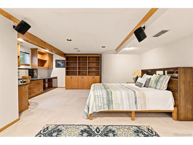 2085 Chelsea Ct, Highlands Ranch, CO 80126