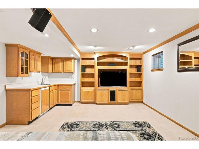 2085 Chelsea Ct, Highlands Ranch, CO 80126