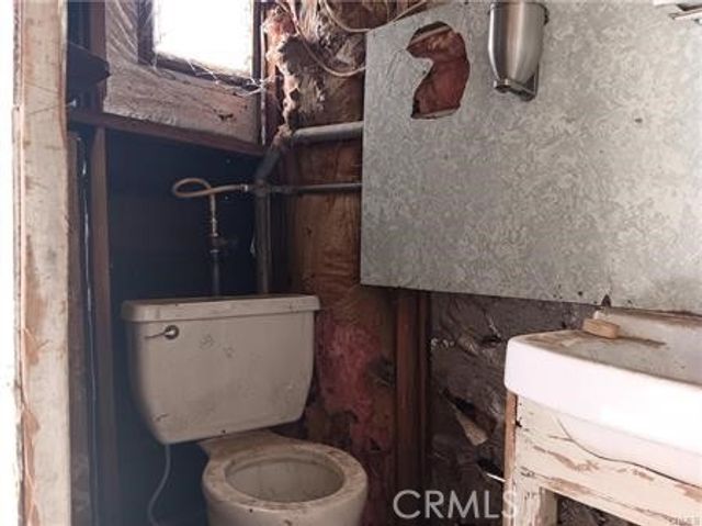 12860 Second, Clearlake Oaks, CA 95423