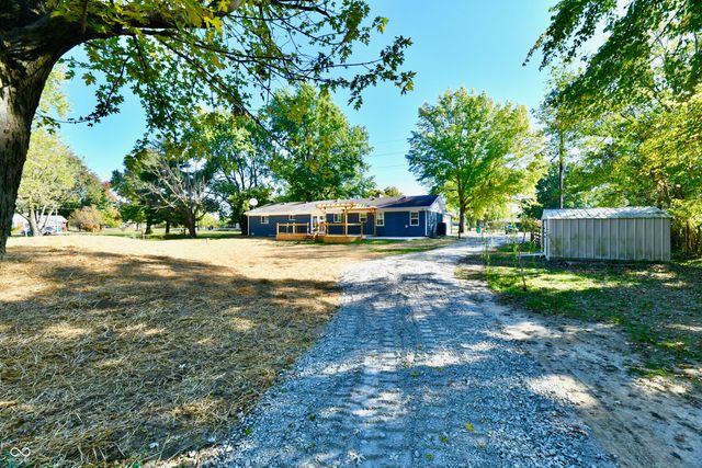 3120 N County Road 800 E, Brownsburg, IN 46112