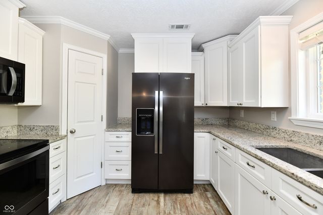 3120 N County Road 800 E, Brownsburg, IN 46112