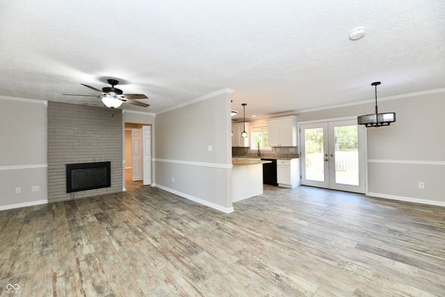 3120 N County Road 800 E, Brownsburg, IN 46112