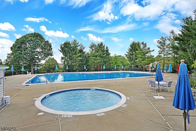 22 Oak Knoll Lane Condo, Bedminster Twp., NJ 07921