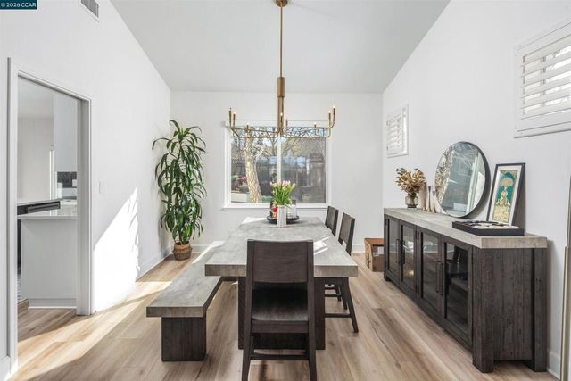 2373 2373 Alsace Ct, Livermore, CA 94550