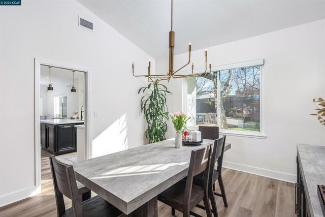 2373 2373 Alsace Ct, Livermore, CA 94550