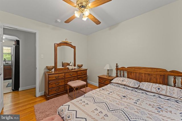 7211 BELTZ DR, District Heights, MD 20747