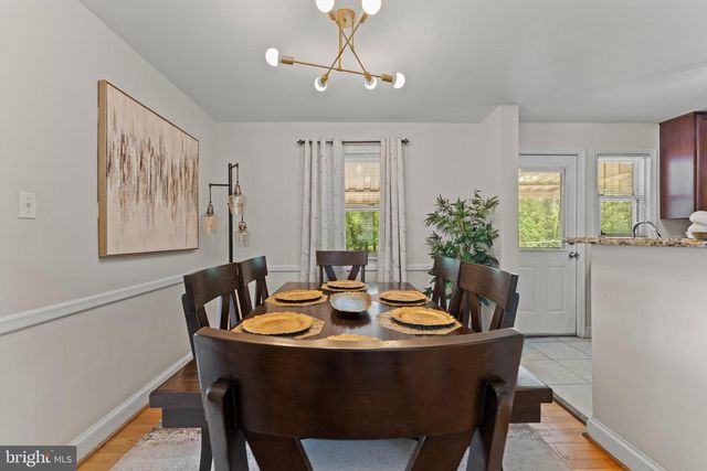 7211 BELTZ DR, District Heights, MD 20747