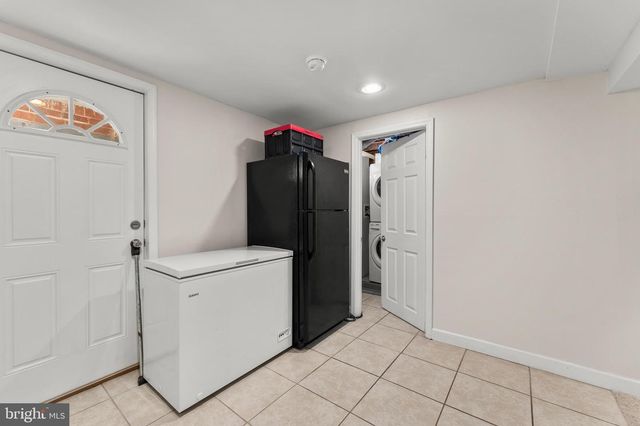 7211 BELTZ DR, District Heights, MD 20747