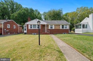 7211 BELTZ DR, District Heights, MD 20747