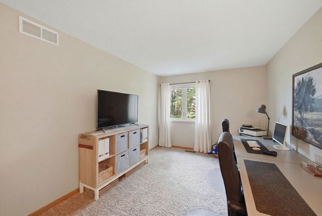 1263 Bellevue Drive, Dekalb, IL 60115