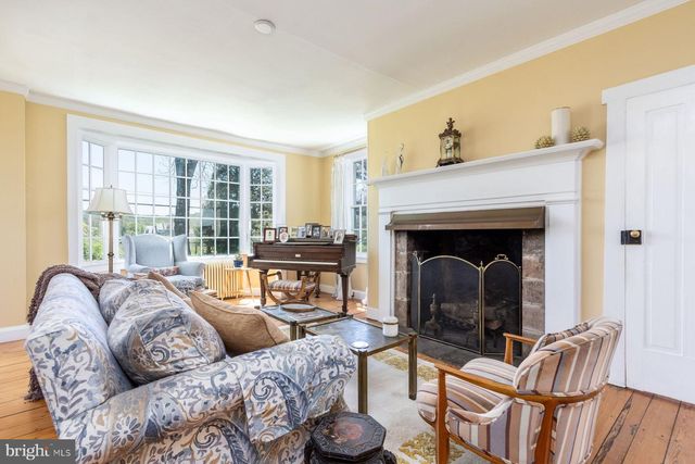 293 LURGAN RD, New Hope, PA 18938