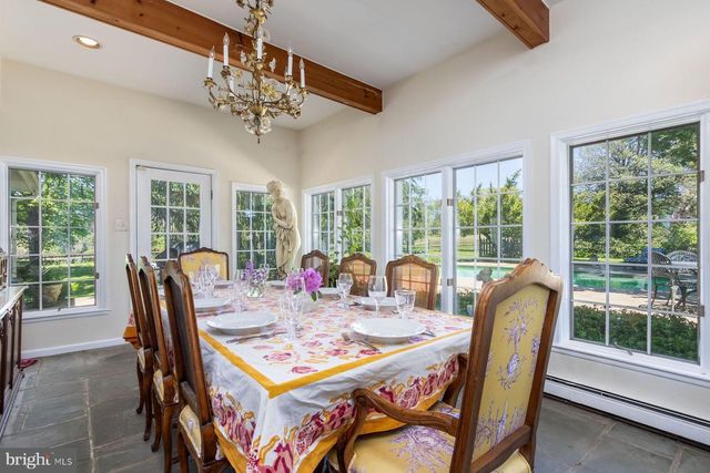 293 LURGAN RD, New Hope, PA 18938