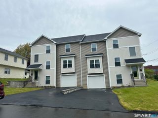 62 Soundview Avenue, Fairfield, CT 06825