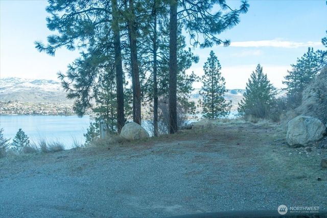 7365 Ridgeview Drive, Chelan, WA 98816