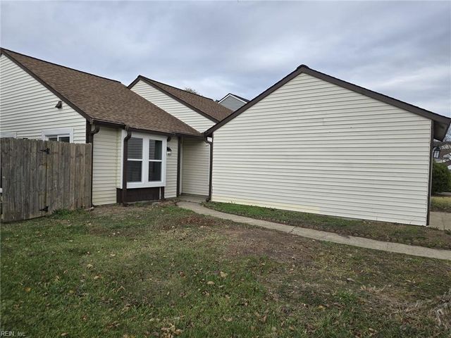 1425 Woodbridge TRL, Virginia Beach, VA 23453