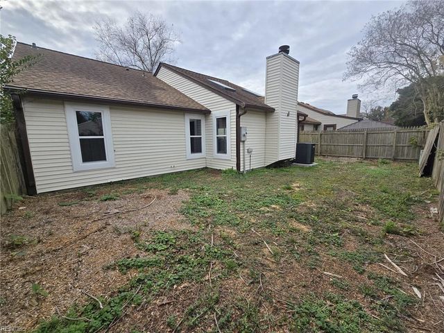 1425 Woodbridge TRL, Virginia Beach, VA 23453