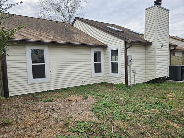 1425 Woodbridge TRL, Virginia Beach, VA 23453