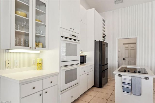 5413 SW 25th PL, Cape Coral, FL 33914