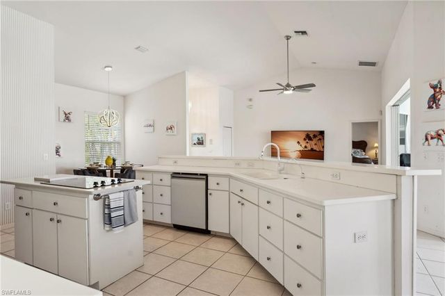 5413 SW 25th PL, Cape Coral, FL 33914