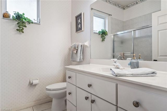 5413 SW 25th PL, Cape Coral, FL 33914