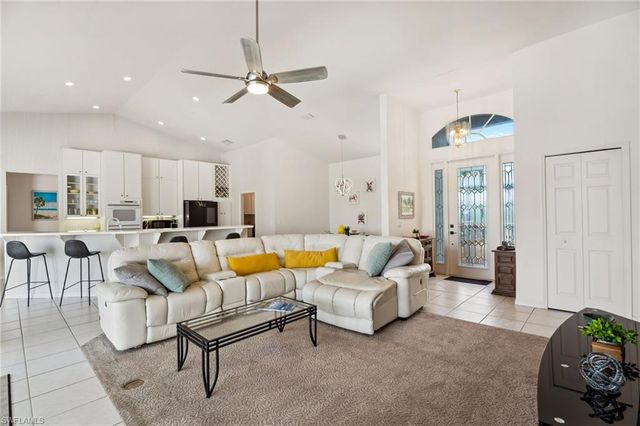 5413 SW 25th PL, Cape Coral, FL 33914