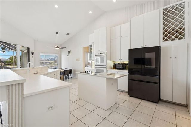 5413 SW 25th PL, Cape Coral, FL 33914