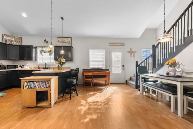 1006 Bluff Road, Merriam Woods, MO 65740