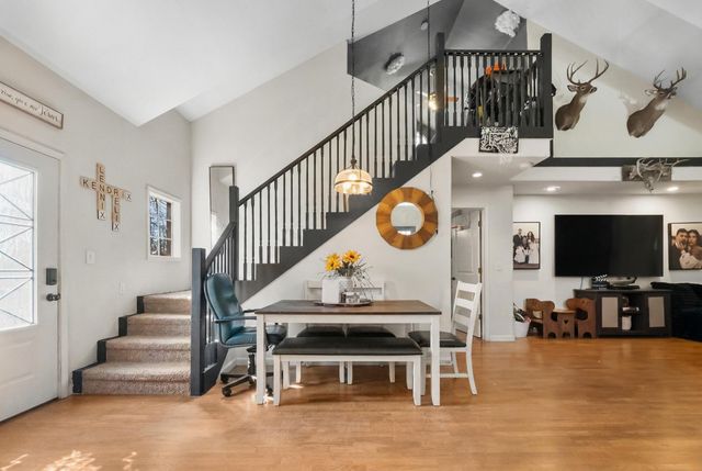 1006 Bluff Road, Merriam Woods, MO 65740