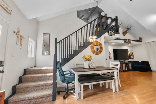 1006 Bluff Road, Merriam Woods, MO 65740