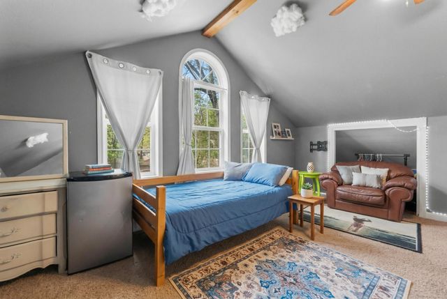 1006 Bluff Road, Merriam Woods, MO 65740