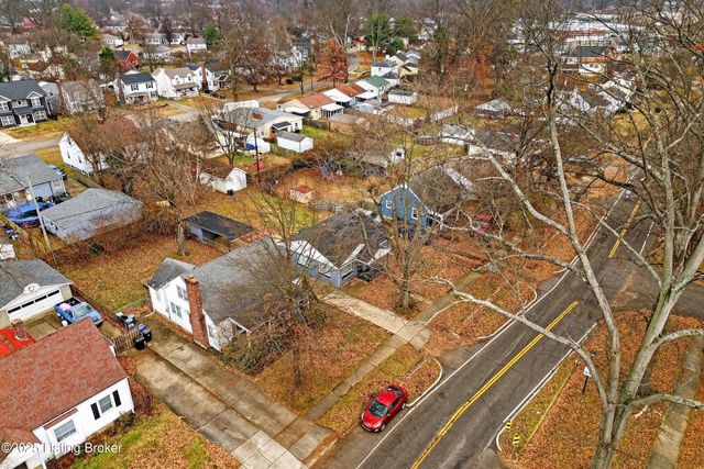 137 Seneca Trail, Louisville, KY 40214