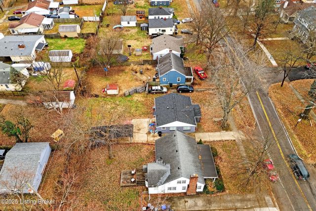 137 Seneca Trail, Louisville, KY 40214