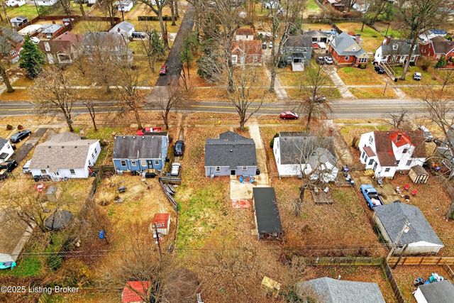 137 Seneca Trail, Louisville, KY 40214