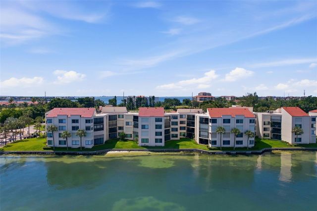 5729 PUERTA DEL SOL BOULEVARD S 186, St Petersburg, FL 33715