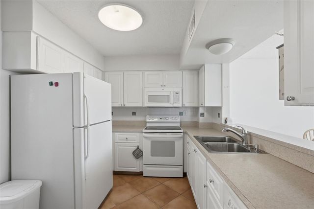 5729 PUERTA DEL SOL BOULEVARD S 186, St Petersburg, FL 33715