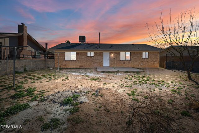 10821 ONYXSTONE Street, El Paso, TX 79924