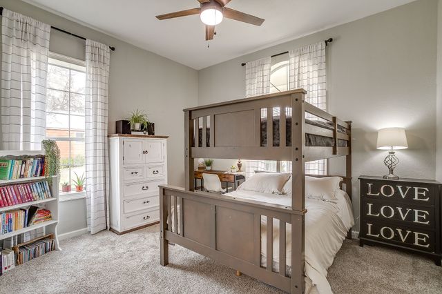 9948 S Highway 171, Grandview, TX 76050