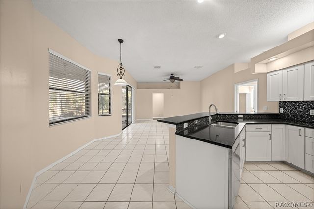 5381 W Heather Ridge Path, Lecanto, FL 34461
