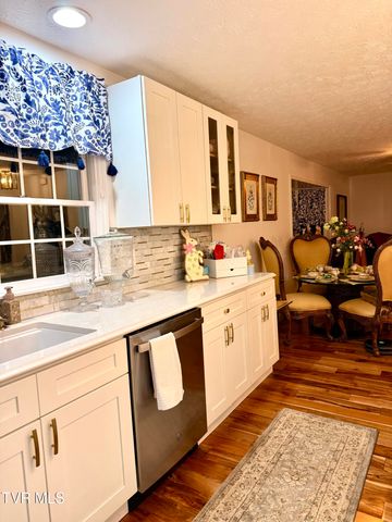 11516 Frederick Road, Coeburn, VA 24230