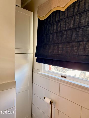 11516 Frederick Road, Coeburn, VA 24230