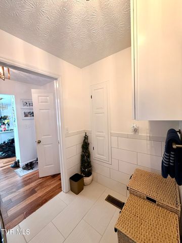 11516 Frederick Road, Coeburn, VA 24230