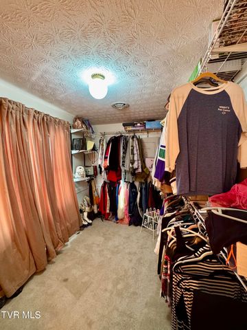 11516 Frederick Road, Coeburn, VA 24230