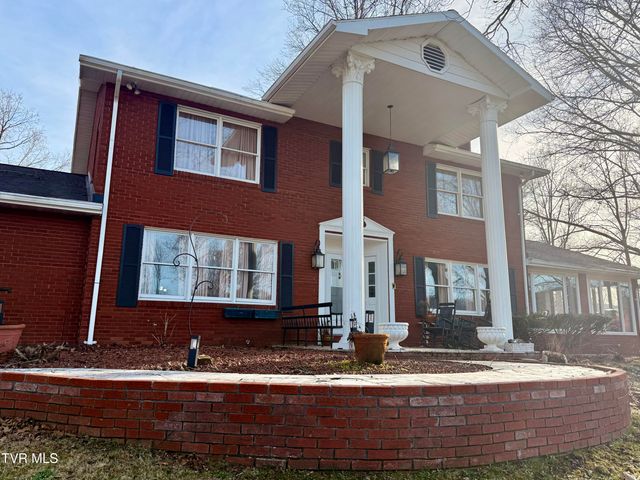 11516 Frederick Road, Coeburn, VA 24230