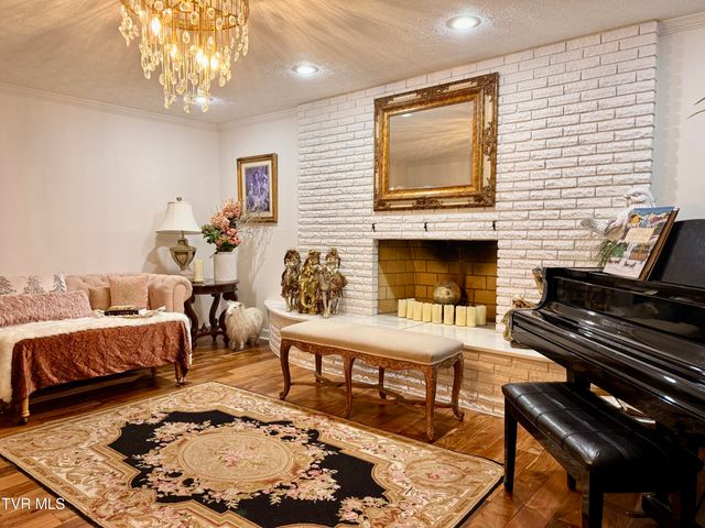 11516 Frederick Road, Coeburn, VA 24230