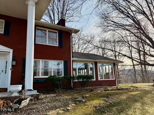 11516 Frederick Road, Coeburn, VA 24230